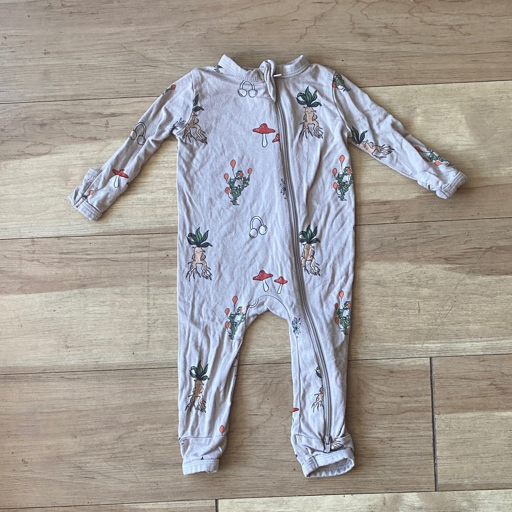 Kyte Baby Mushroom Zip-Up onesie
